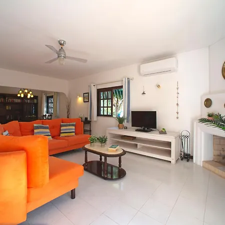 Maria By Interhome فيلة البوفيرا